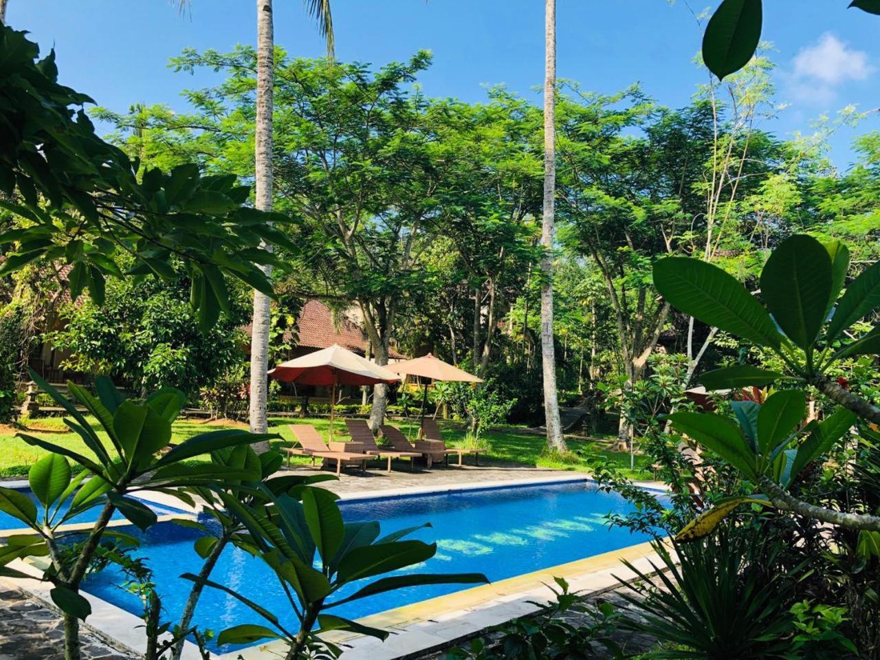 Mahagiri Resort & Restaurant Menanga Exterior photo